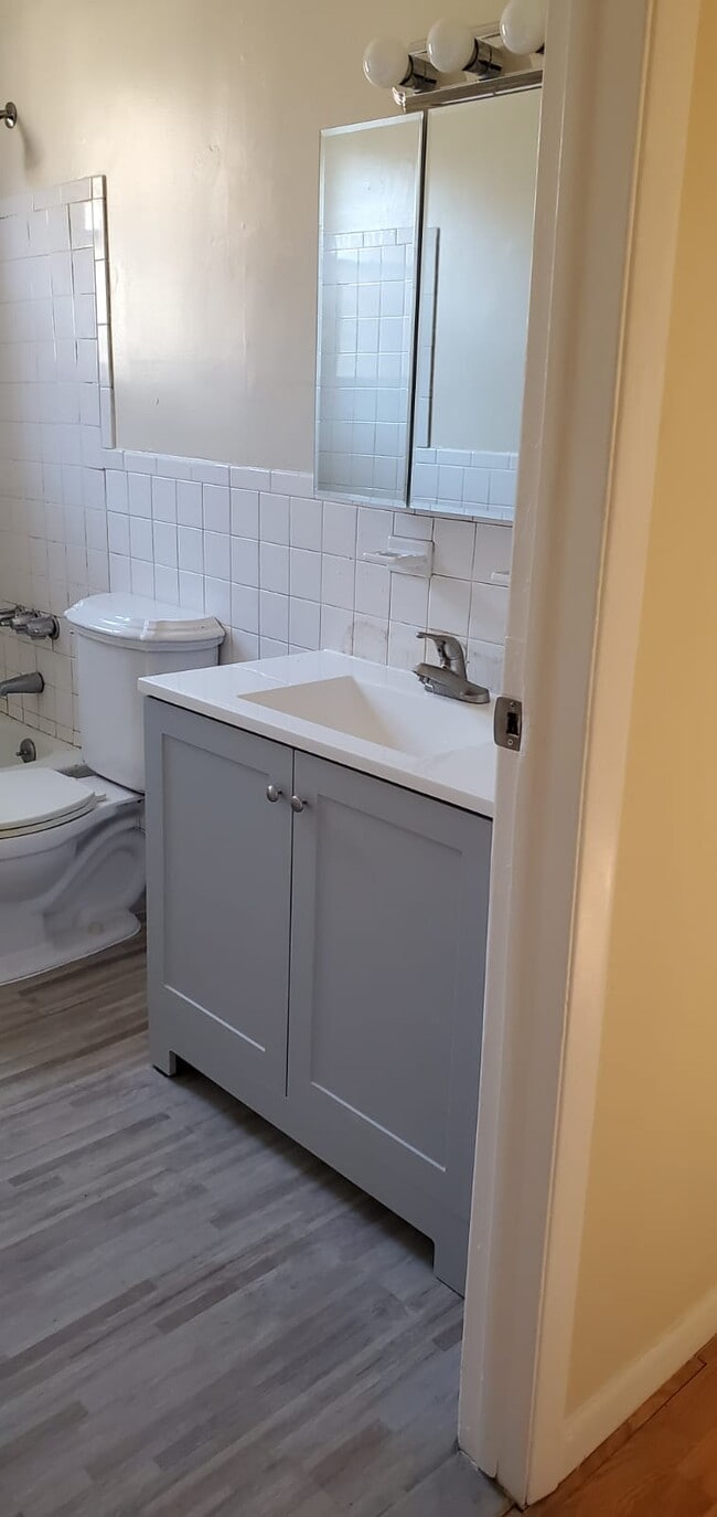 Photo - 60 Donna Dr Unit A1