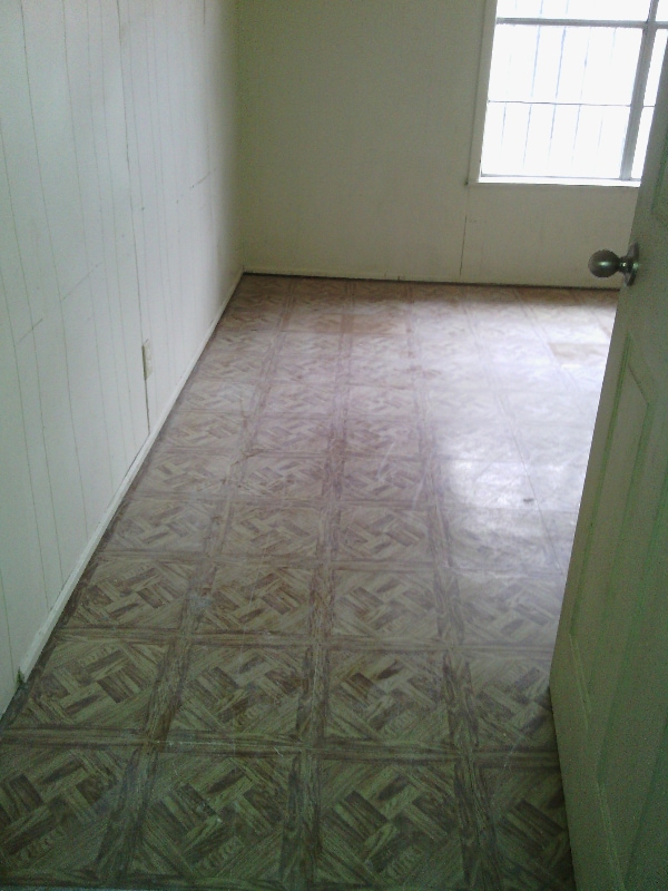 Photo - 2323 Hicks Ave