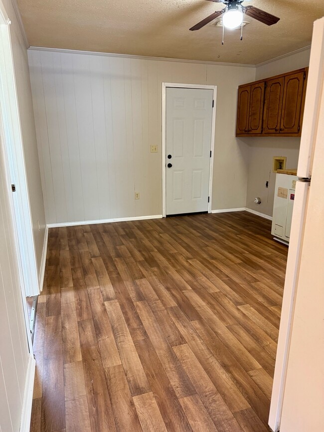 Photo - 103 Dorman Ave