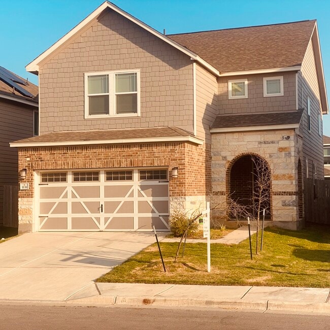 Frente - 1131 Aronia Ln Casa