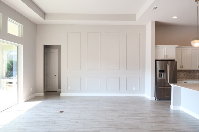 Photo - 211 Heatherwood Ct