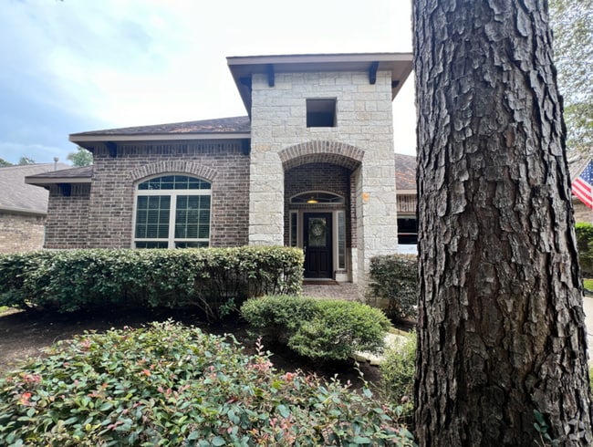Building Photo - 222 Overland Trace Dr Rental