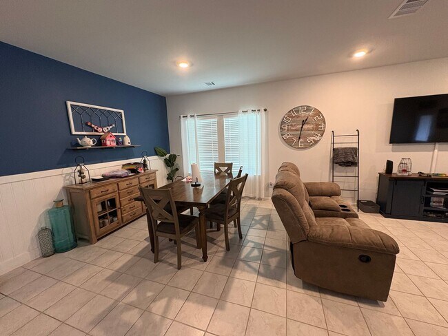 Photo - 4 bedroom 3 bath