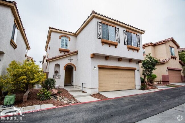 Building Photo - Beautiful 3Bdm 2.5Ba Home in Gated Community.