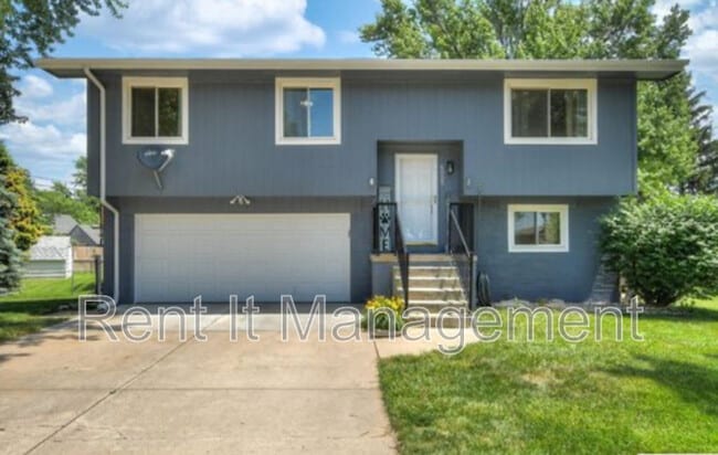 Building Photo - 6005 N 106th Cir Rental