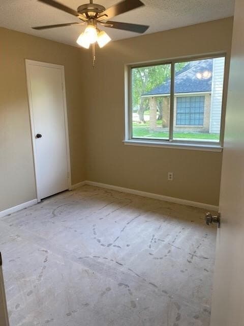 Photo - 523 Gleneagles Dr