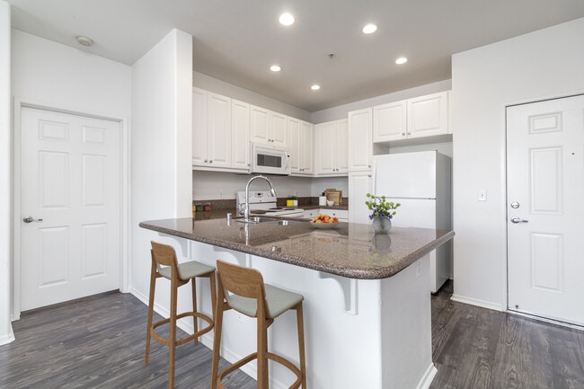 Photo - Glendora Park Place Apartments