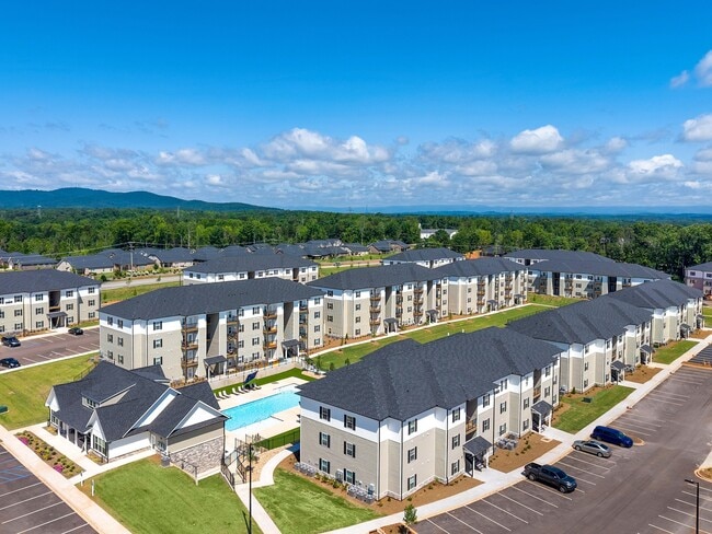 Photo - Northbrook Luxury Apartments