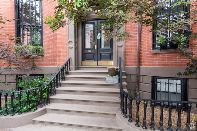 Building Photo - 78 W Concord St Unit 78 Rental