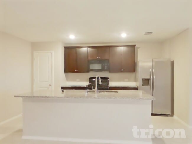 Photo - 1709 Clairborne Ct