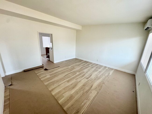 Photo - M Sullivan Unit 3255