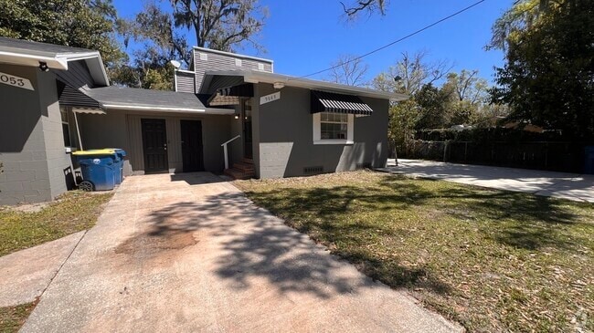 Building Photo - 9049 Jefferson Ave Rental