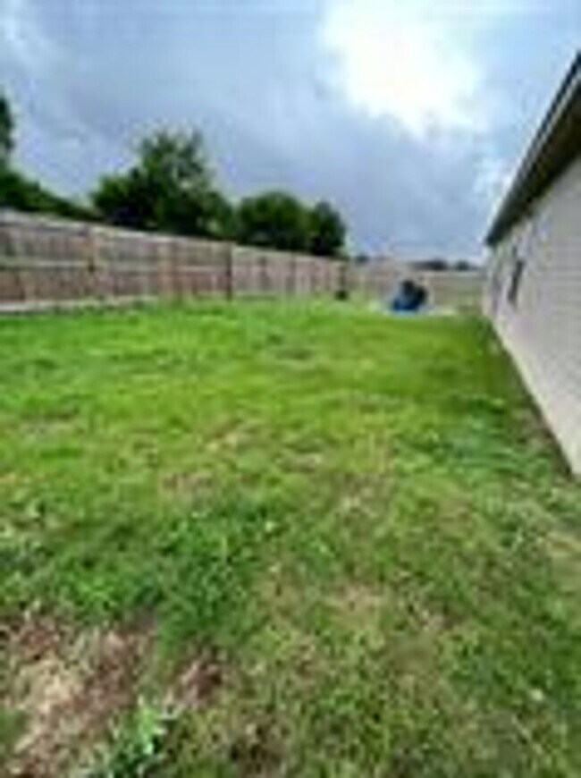 Photo - 403 Olaf Dr Unit A