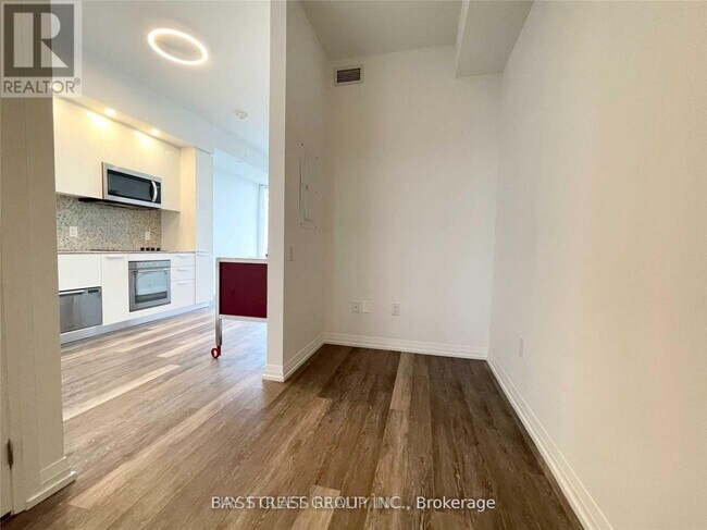 Photo - 75 Canterbury Pl Unité 2301