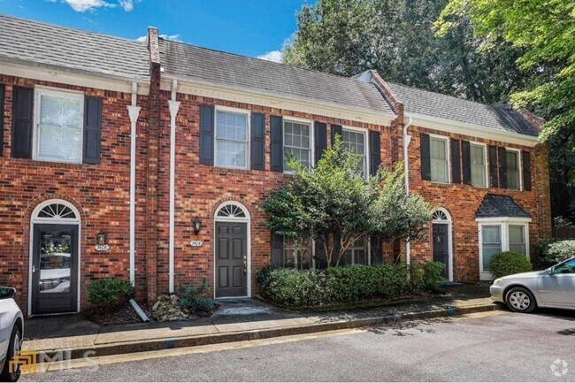 Building Photo - 7404 Saint Charles Sq Rental