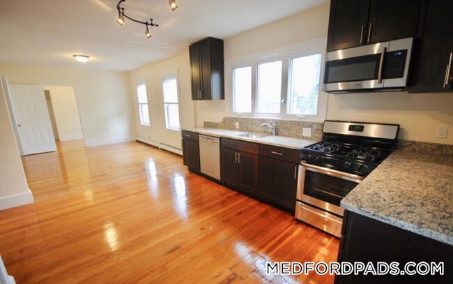 Photo - 15 Taylor St Unit 1