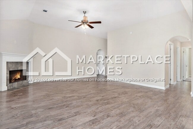 Photo - 57 Landing Pl