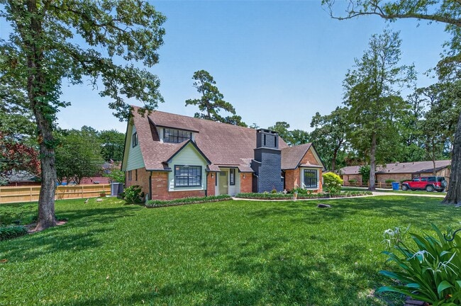 Photo - 105 Glenmora Ct