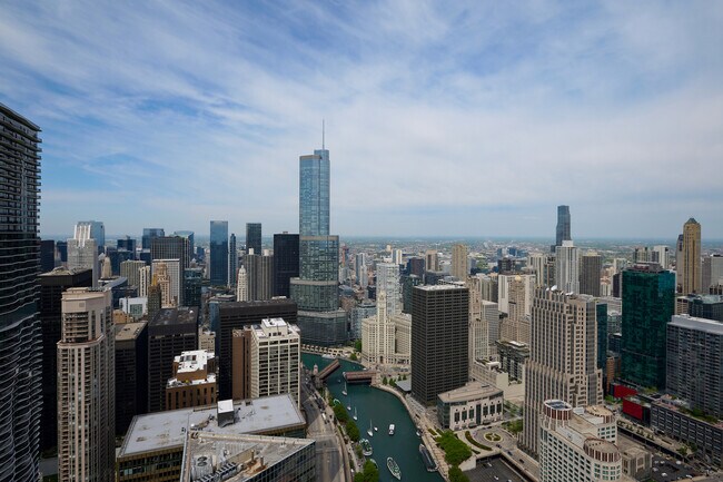 Photo - 363 E Wacker Dr Unit 5701