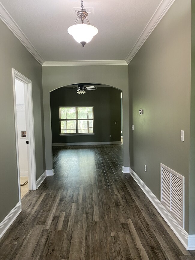 Photo - 5870 Pescara Dr