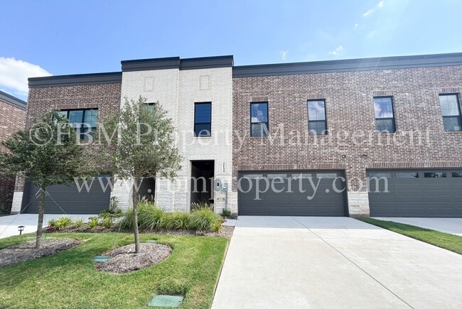 Building Photo - 2133 Layla Dr