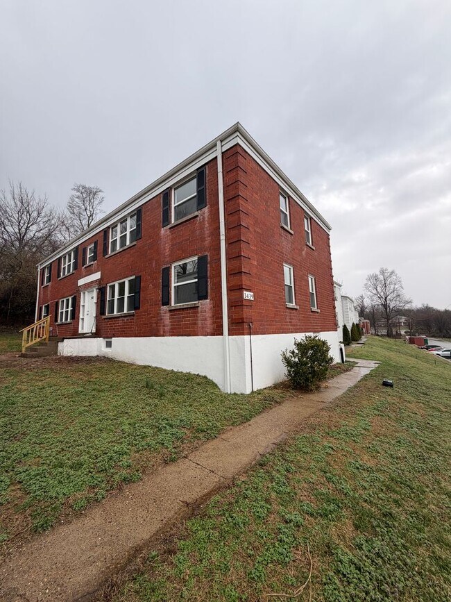 Photo - 1439 Nightingale Rd Unit #1