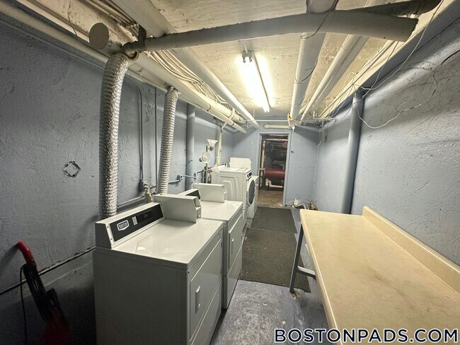 Photo - 1758 Commonwealth Ave Unit A