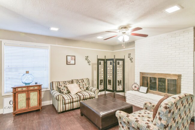 Photo - Marisposa Park Apartments