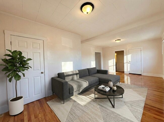 Photo - 45 Slater St Unit 1