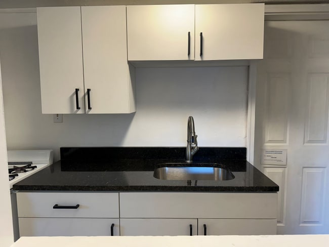 Photo - 16 M St Unit B