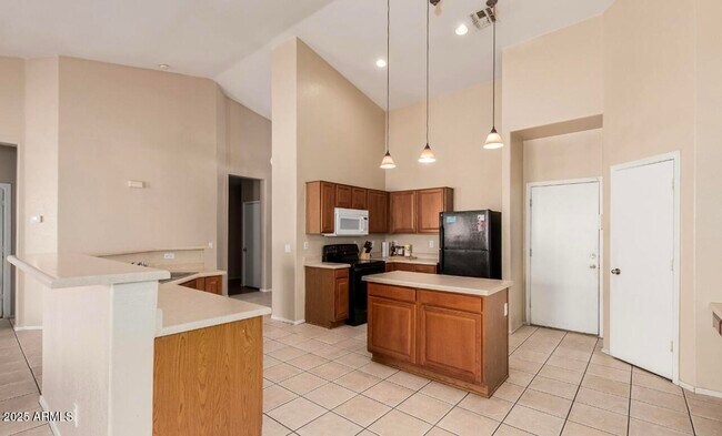 Photo - 13014 W Surrey Ave