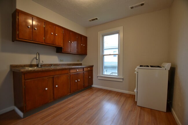 Photo - 402 Nicholson St