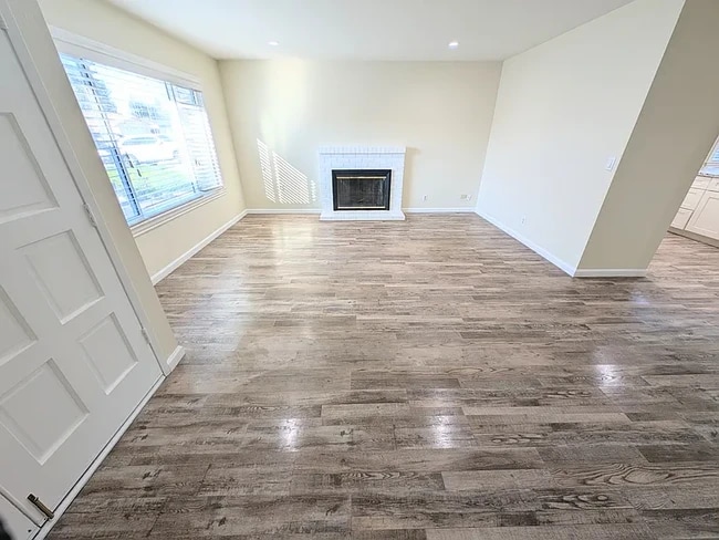 Living room view 1 - 130 Avenida Espana