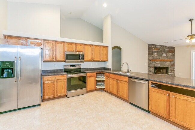 Photo - 4209 Prairie Iris Ct