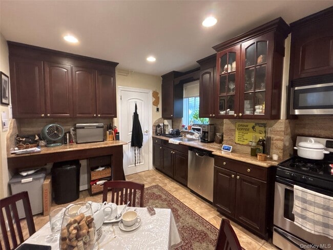 Photo - 30 Hicks Ln Unit Apt 1