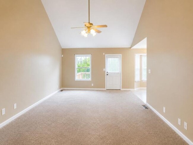 Photo - Spacious Ranch Living with Bonus Room & Big Backyard — Minutes from Fort Campbell!
