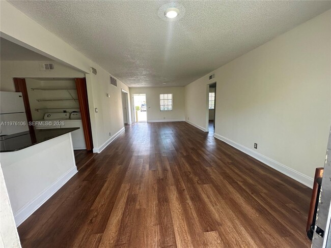 Photo - 3033 NW 68th St Unit 12E