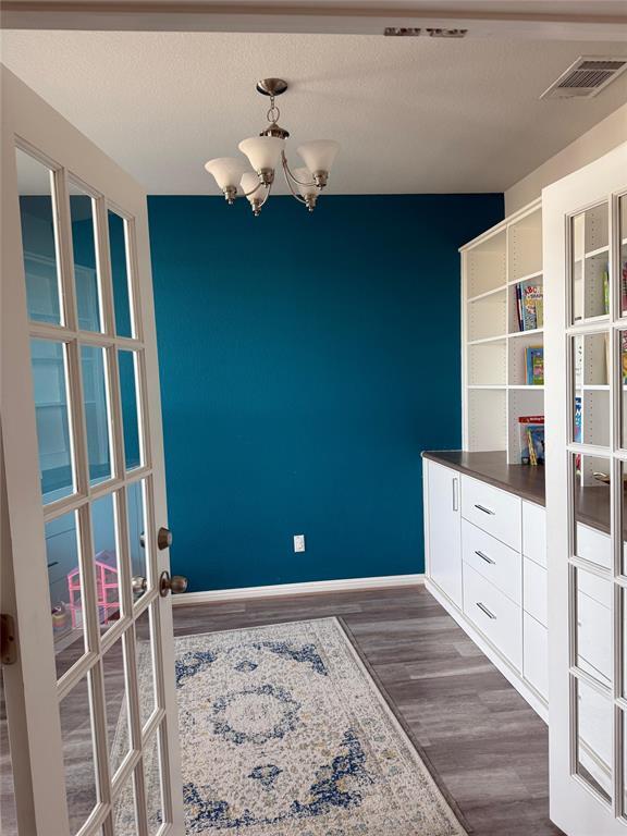 Photo - 6017 Teodoro Bend