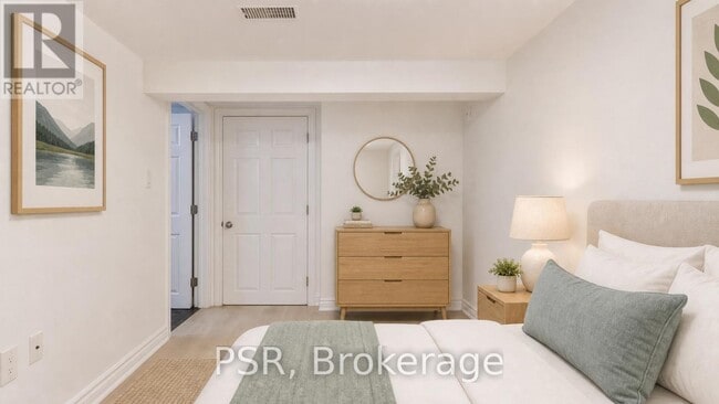 Photo - 329 Vaughan Rd