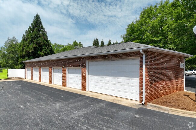 Alternate photo - Cotswold Park