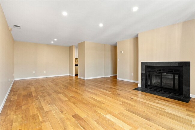 Photo - 1600 Massachusetts Ave Unit 406