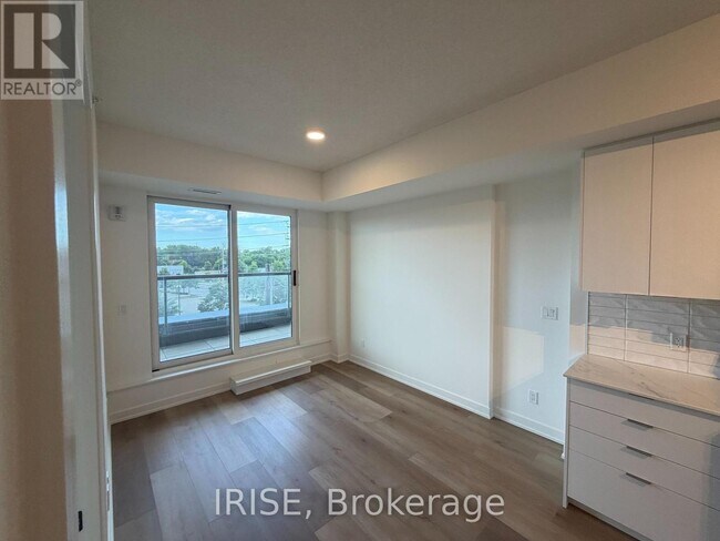 Photo - 33 Erie Ave Unit 304
