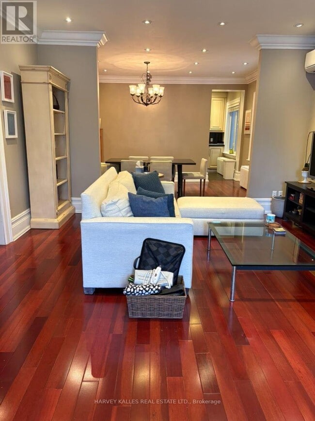 Photo - 306 Spadina Rd Unité Main