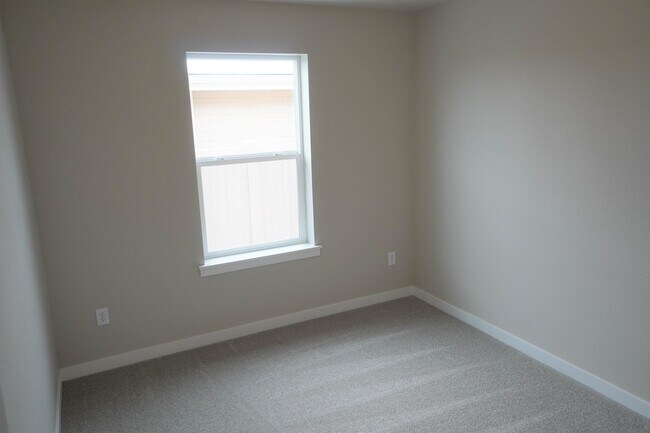 Photo - 3067 N Greengate Way