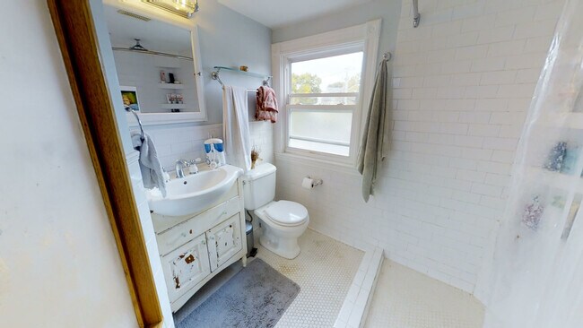 Photo - 12 Claremon St Unit 1