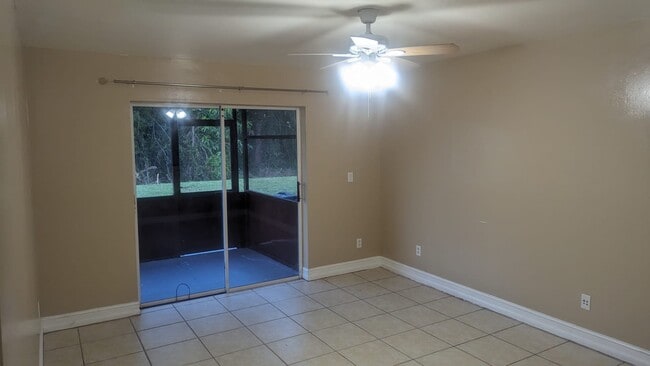 Photo - 513 Meadow Rd