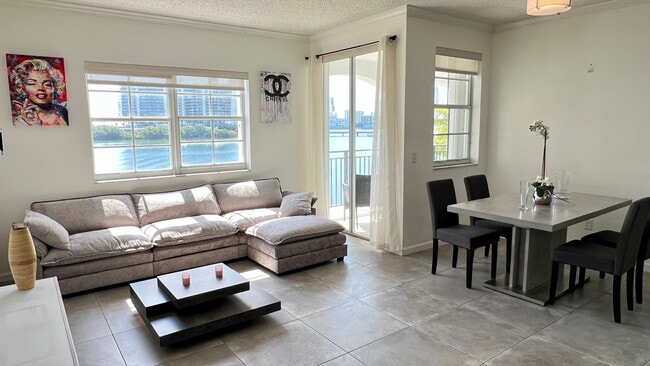 Photo - 3255 NE 184th St Unit 12408