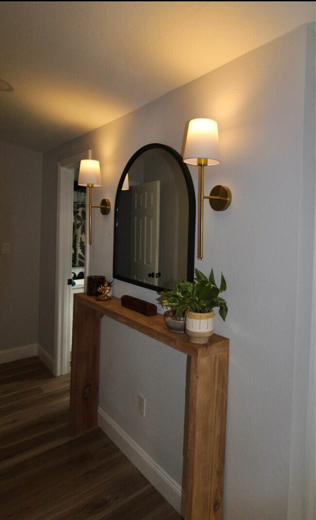 Photo - 2241 27th St S Unit Studio Side