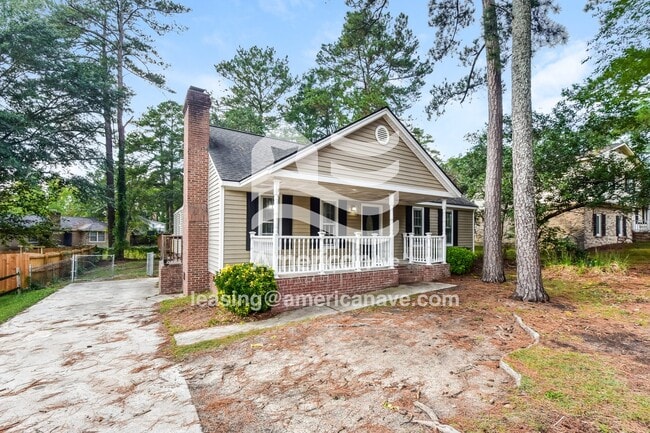 Photo - 325 Greensprings Dr