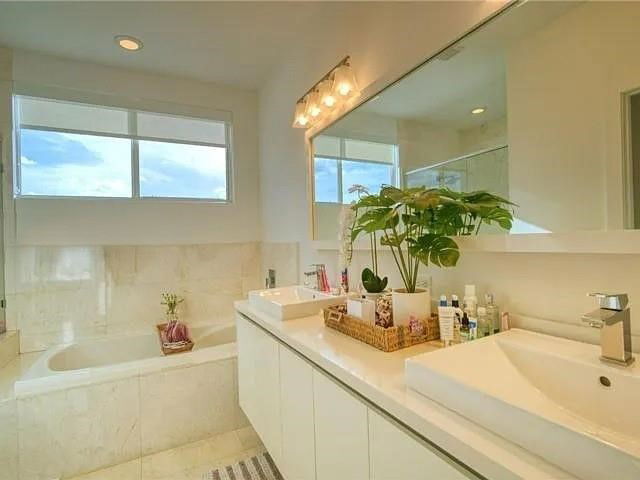 Photo - 6755 NW 103rd Ave